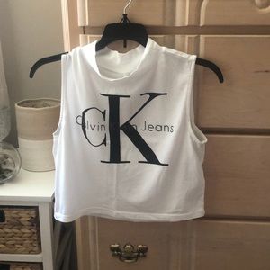 Calvin Klein Crop Top